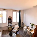 Cozy Parisian Montorgueil