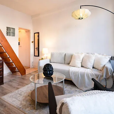 Cozy Parisian Montorgueil *