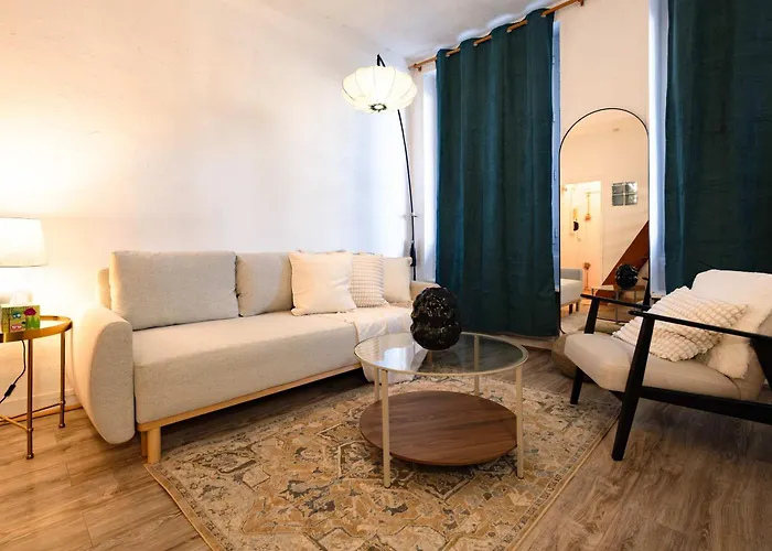 Апартаменты Cozy Parisian Montorgueil *