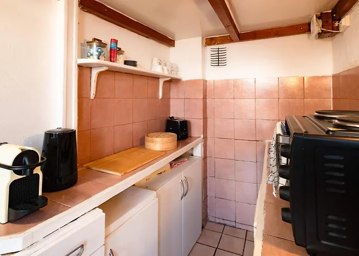 Cozy Parisian Montorgueil *